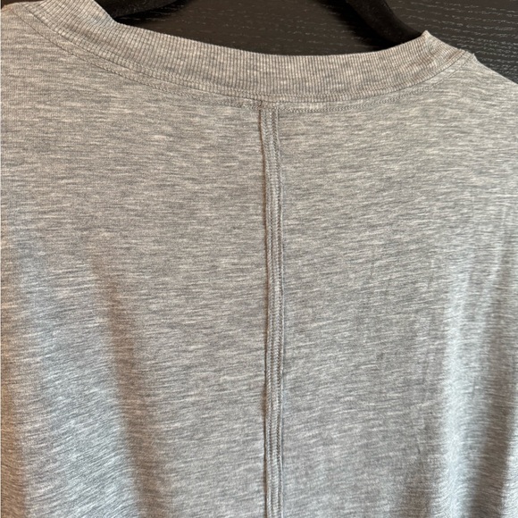 Lululemon Boyfriend Tee *dark gray* - Picture 7 of 7